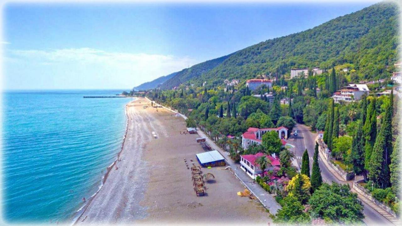 Calipso Sea Hotel Gagra Eksteriør billede